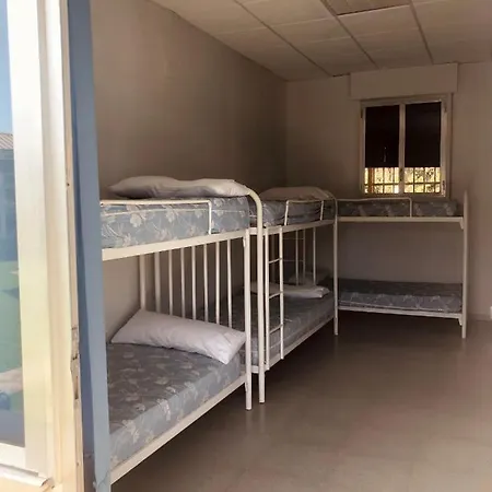 Costa Blanca Explore Hostel *