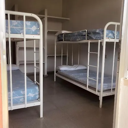 Costa Blanca Explore Hostel *